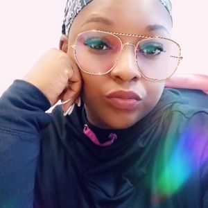 Meet your Posher, Markiya